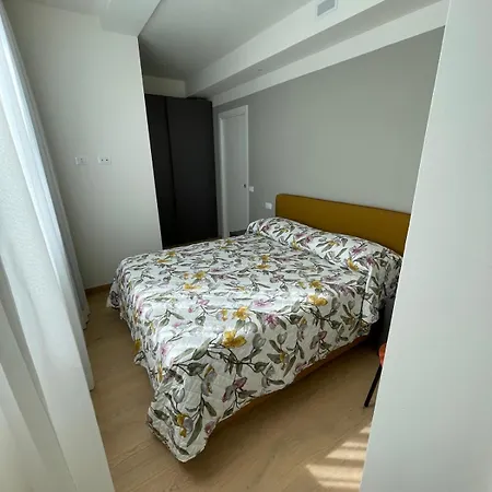 Galleria 122 - Nuovo Bilocale In Centro Sul Lungomare Appartement *